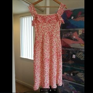 Ann TAYLOR LOFT Dresses - 100% SILK Ann Taylor Loft Floral red dress, New Ann TAYLOR LOFT Dresses - 100% SILK Ann Taylor Loft Floral red dress, New